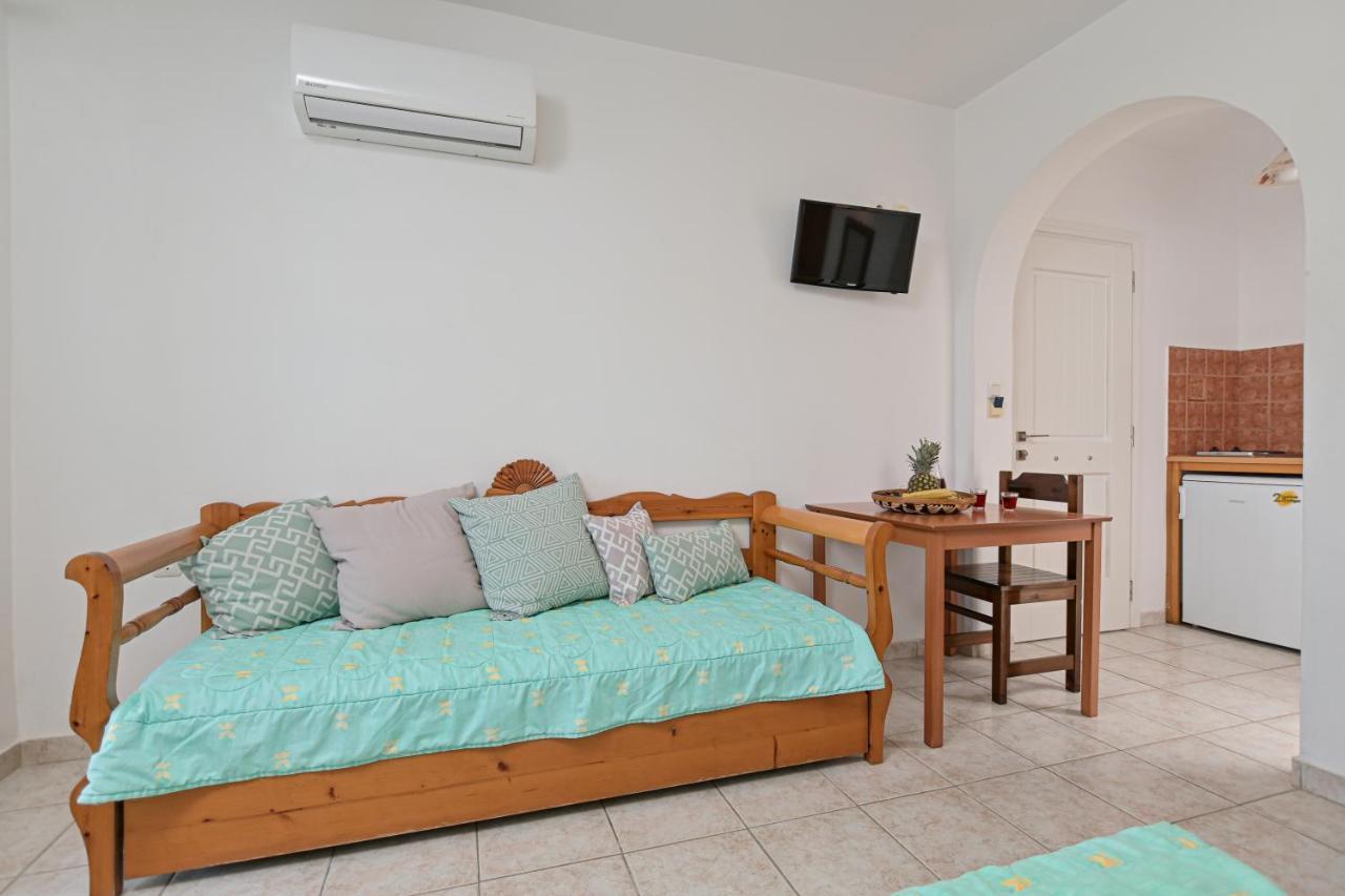 Alykes Studios & Suites Agios Prokopios  Bagian luar foto