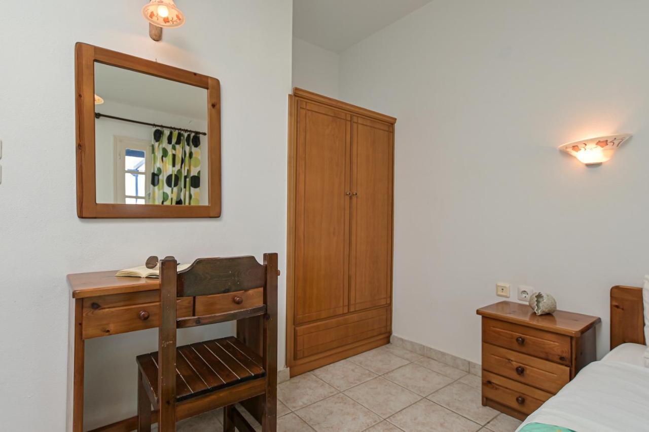 Alykes Studios & Suites Agios Prokopios  Bagian luar foto